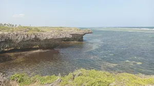 Ekari 2 za Ardhi Baharini Zinauzwa Kilifi Roka Beach