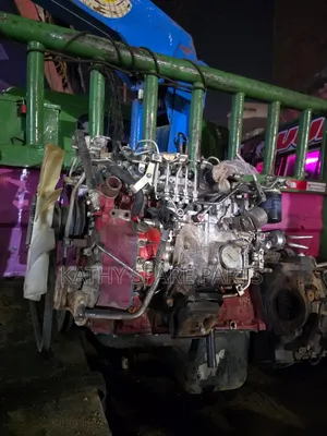 Hino 300 W04D Engine