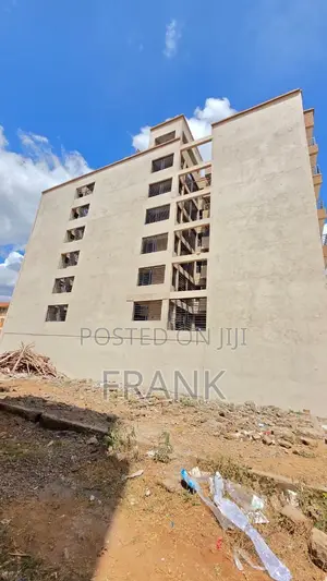 Block ya Vyumba 1 vya Ghorofa kwa Uuzaji Jomoko, Thika CBD