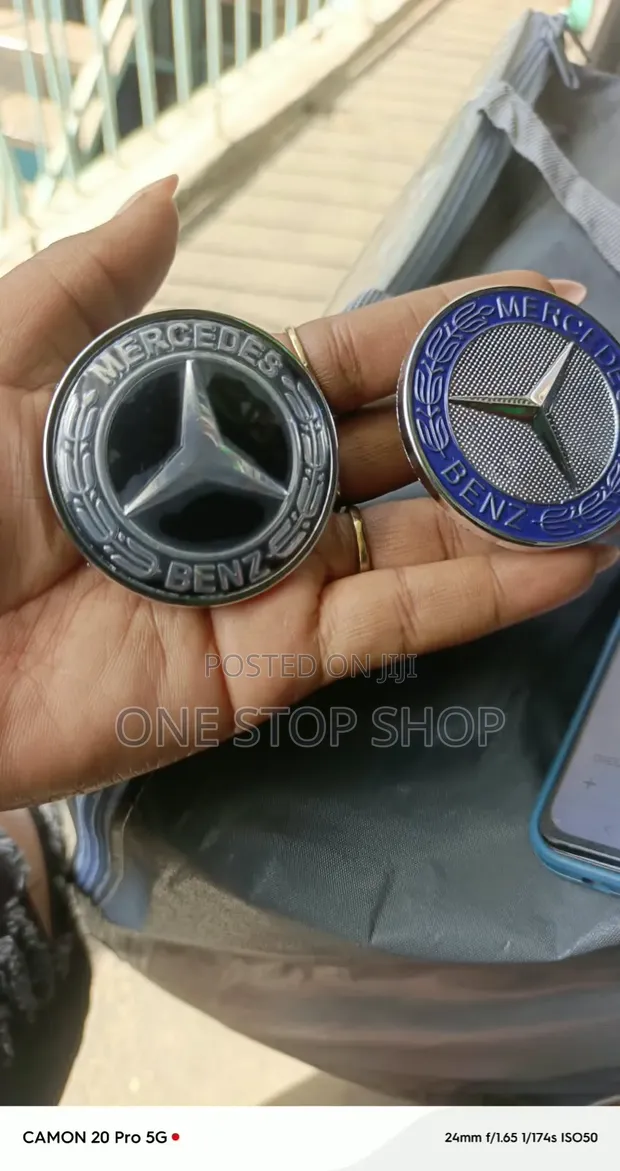 Mercedes-Benz Flat Hood Badge - Chrome & Blue/Black - 1