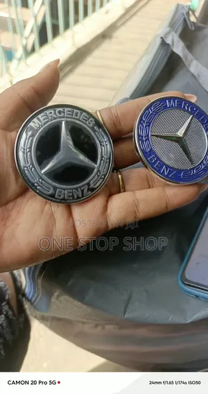 Mercedes-Benz Flat Hood Badge - Chrome & Blue/Black