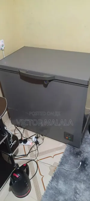 Hisense Chest Freezer - Mwaka 1 Miezi 6 na Dhamana
