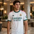 Real Madrid 2026/27 Players Version T-Shirt - 2