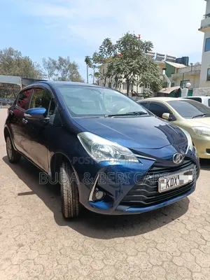 Toyota Vitz 2018 Bluu 1.3L