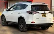 Toyota RAV4 2015 Nyeupe - 2