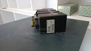 Mercedes-Benz W220 Central Locking Pump (Iliyo tumika)