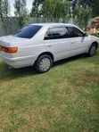 Toyota Premio 2001 Nyeupe - 2