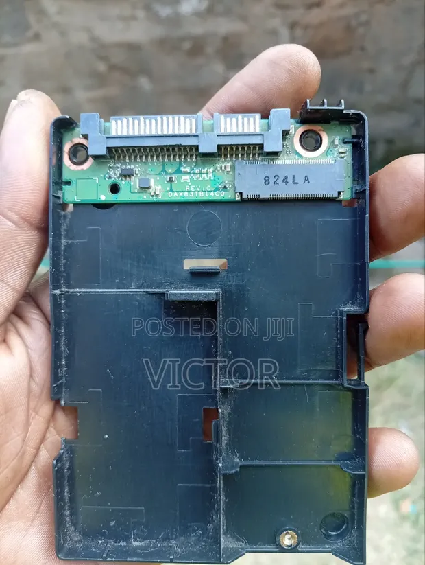 SATA to NVMe Adapter - 1
