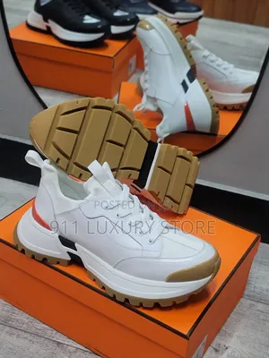 Hermès Luxury Sneakers - White