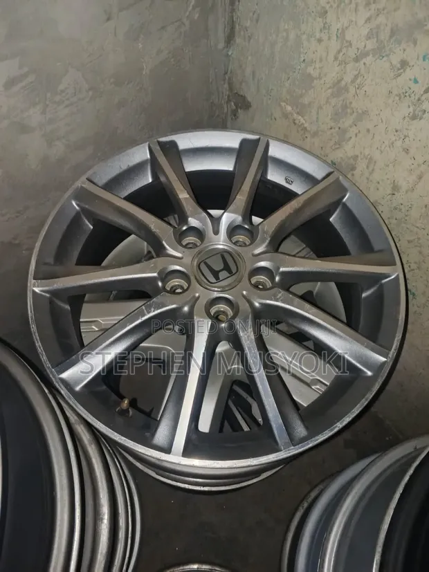 Honda Odyssey, Vezel, Stream 17-inch Rims - 1