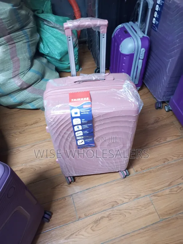 Set Kubwa ya Samsonite Isiyovunjika ya PP - 1