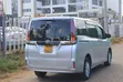 Toyota Noah 2018 Silver - 3