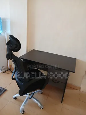 Brand New Office Desk and Headrest Chairs