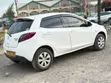 Mazda Demio 2013 Nyeupe - 4