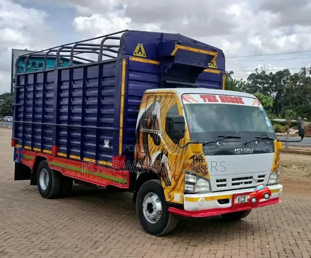 2018 Isuzu NPR Truck - 1