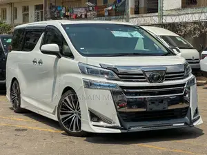 Toyota Vellfire X 2.5 FWD 8-Seater 2019 Pearl