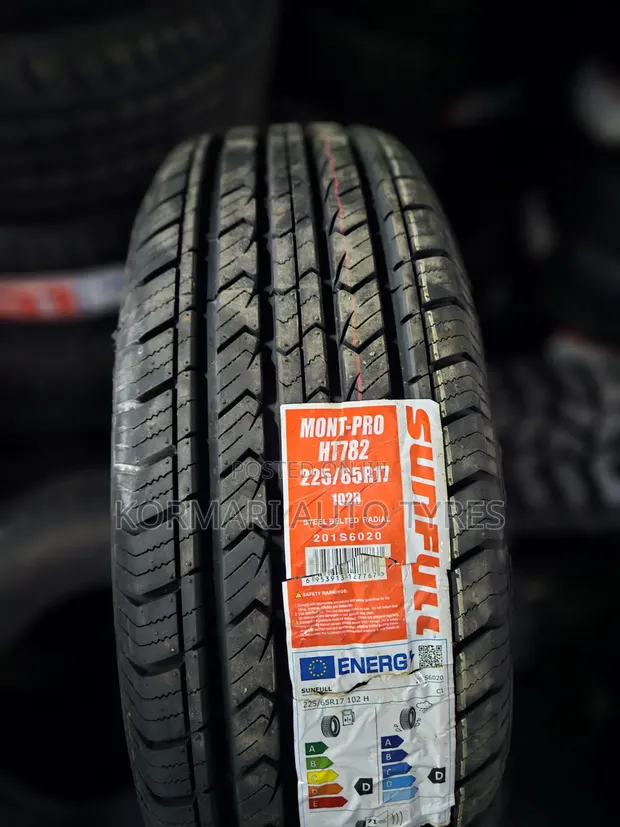 Tairi ya Sunfull 225/65R17 - 1