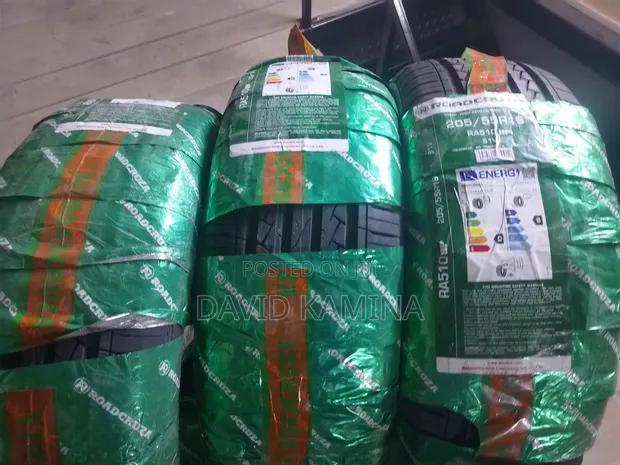 Roadcruzer Tyres 205/55 R 16 - 1
