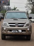 Toyota Hilux 2008 Brown - 1