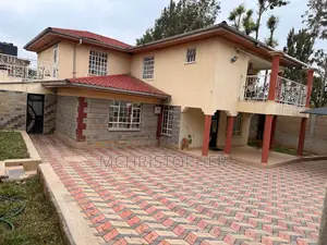4 Bedroom Maisonette for Sale in Kandisi