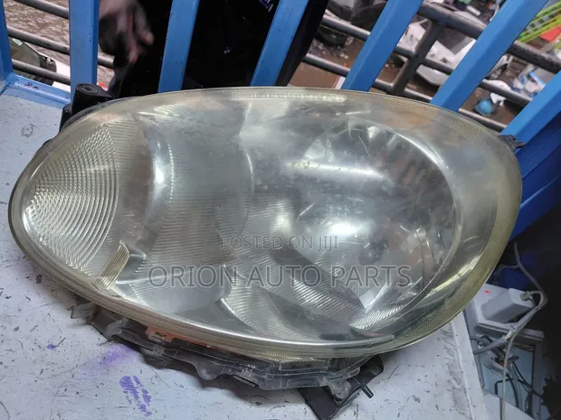 Nissan March 2010 Headlights (Ex-Japan) - 1