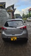 Mazda Demio 2015 Silver - 4