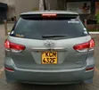 Toyota Wish 2010 Nyeupe - 2