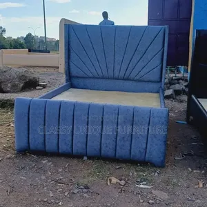 Kitanda cha Kisasa cha Queen Blue chenye Headboard ya Sunburst