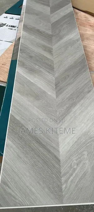 SPC Herringbone Flooring Tiles