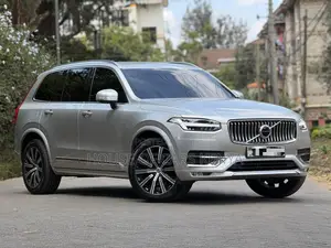 2020 Volvo XC90 B5 AWD