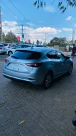 Mazda Axela 2018 Silver - 4