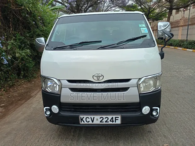 Toyota HiAce 2013 DX 3000cc Dizeli Otomatiki - 1