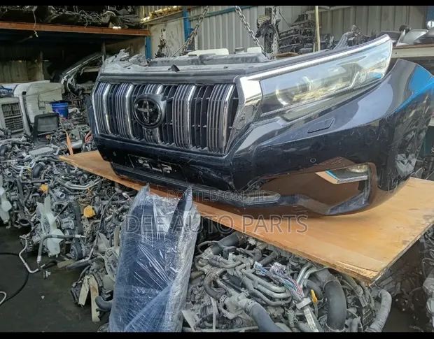 Toyota Land Cruiser Prado J150 Nosecut 2018 - 1