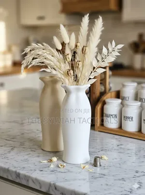 Plastic Long Nordic Style Flower Vase