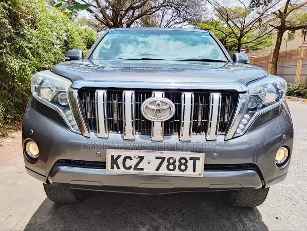 Toyota Land Cruiser Prado 2013 VXL Diesel - 1
