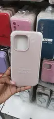 Kava ya Silicone Nyeusi Nyepesi ya iPhone 15 Pro Max - 1