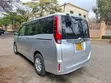 Toyota Noah 2.0 FWD (8 Seater) 2015 Silver - 4