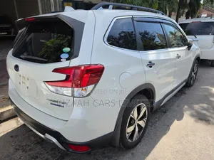 Subaru Forester Sport AWD 2020 Nyeupe