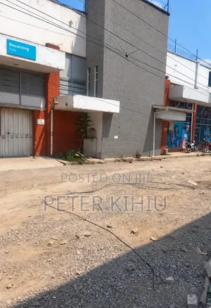 Eneo la Showroom na Godown 8000sqft Kupangishwa Mtaa wa Mombasa Road