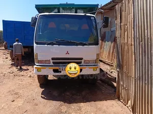Mitsubishi Fuso Tipper Truck