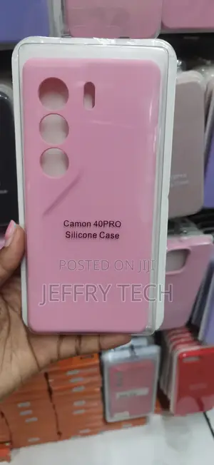 Kifuniko cha Nyuma cha Pink Silicone Lainifu kwa Tecno Camon 40 Pro