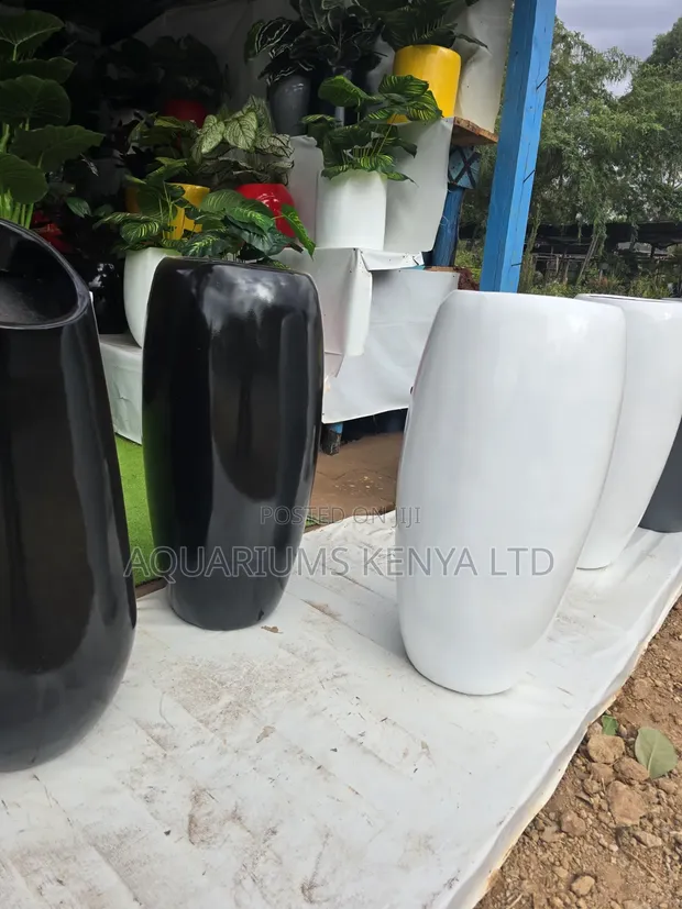 Modern Decorative Fibreflowerpots - 1