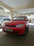 Toyota Platz 1.0 FWD 2001 Nyeusi - 1