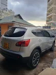 Nissan Dualis 2010 Nyeupe - 3