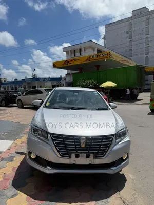 Toyota Premio 2019 Nyeupe