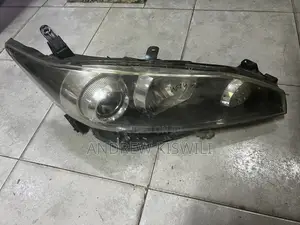 Toyota Wish Headlight - Dark Version (Japan Part)