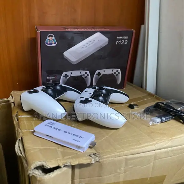 M22 Plug and Play Retro Gaming Stick (30000+ Games) - 1