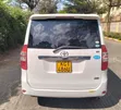 Toyota Noah 2012 Nyeupe - 2