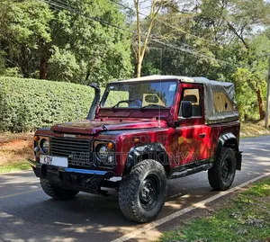 Land Rover Defender 90 2002 Maroon