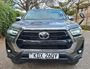 Toyota Hilux 2022 Double Cab Automatic